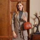 法式氣質高檔真皮寬肩帶手工油蠟皮手提側背斜背包