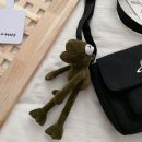 日系原宿街拍工裝帆布男女郵差包百搭刺繡星球側背斜背包