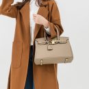 氣質高級感輕奢手壓荔枝紋凱莉包女包手提斜背側背包