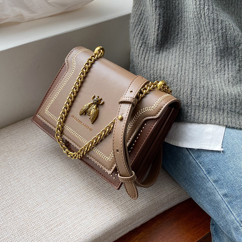 小方包韓版新款時尚立體小蜜蜂女包簡約側背斜背鏈條包