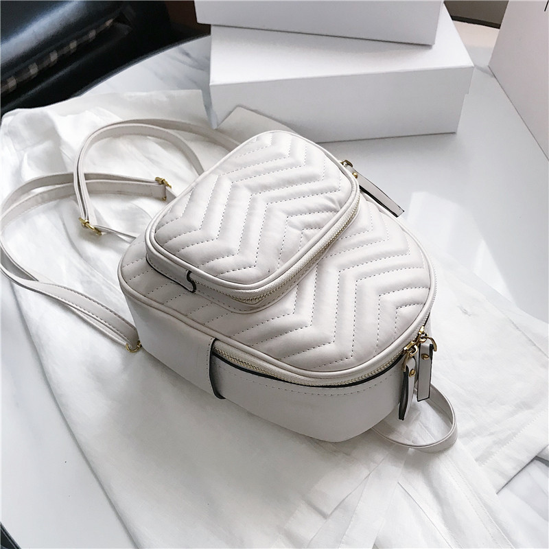 後背包女2020新款經典菱格休閑百搭學院風手提後背包