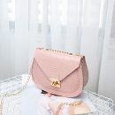 韓版純色時尚壓花女包馬鞍包鏈條側背斜背包