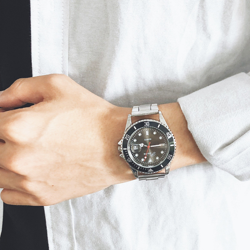 歐美風格小眾個性全金屬錶殼槍色鋼帶男石英手錶男錶