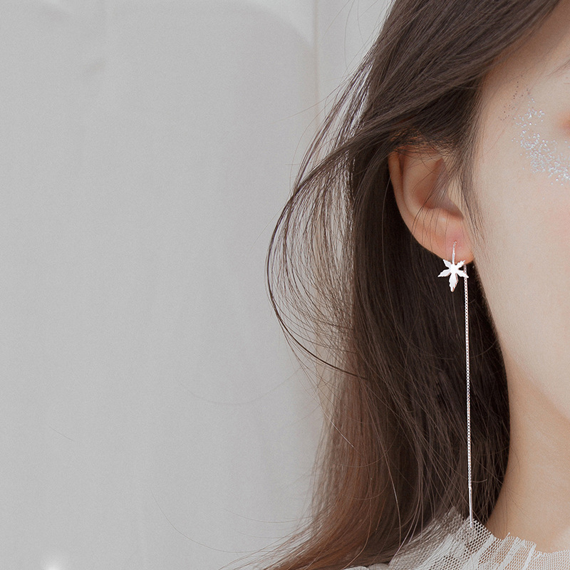 S925純銀鍍鉑金日系楓葉耳線女簡約氣質百搭楓葉耳環