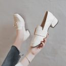 英倫氣質純色超纖皮紋粗跟百搭女鞋高跟小皮鞋女複古跟鞋樂福鞋