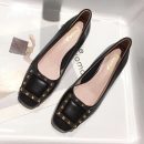 正韓版型OL氣質純色方頭淺口奶奶鞋金屬扣女鞋潮流粗跟單鞋女高跟鞋小皮鞋