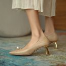 頭層小牛皮小香風溫柔甜美百搭電鍍貓跟珍珠瑪麗珍女尖頭婚鞋女高跟鞋