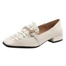 英倫風小雛菊秋季新款平底粗跟大碼女鞋方頭百搭兩穿懶人鞋樂福鞋