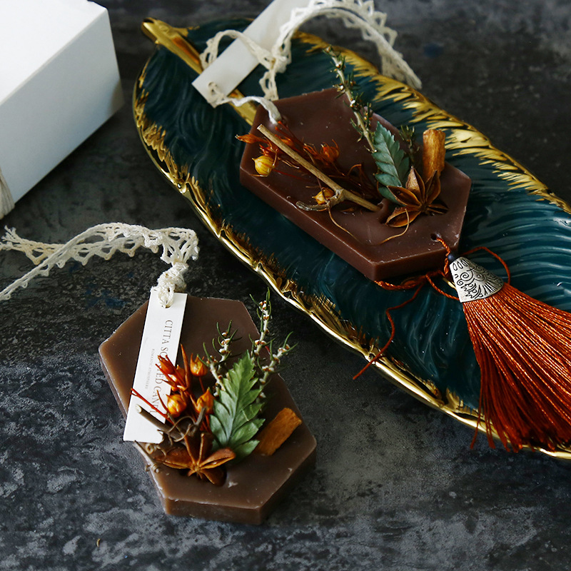 【二入】【手作蜂蠟香氛蠟片】【帶流蘇】【多種香型】純手工製帶流蘇乾燥花香氛蠟片二入組