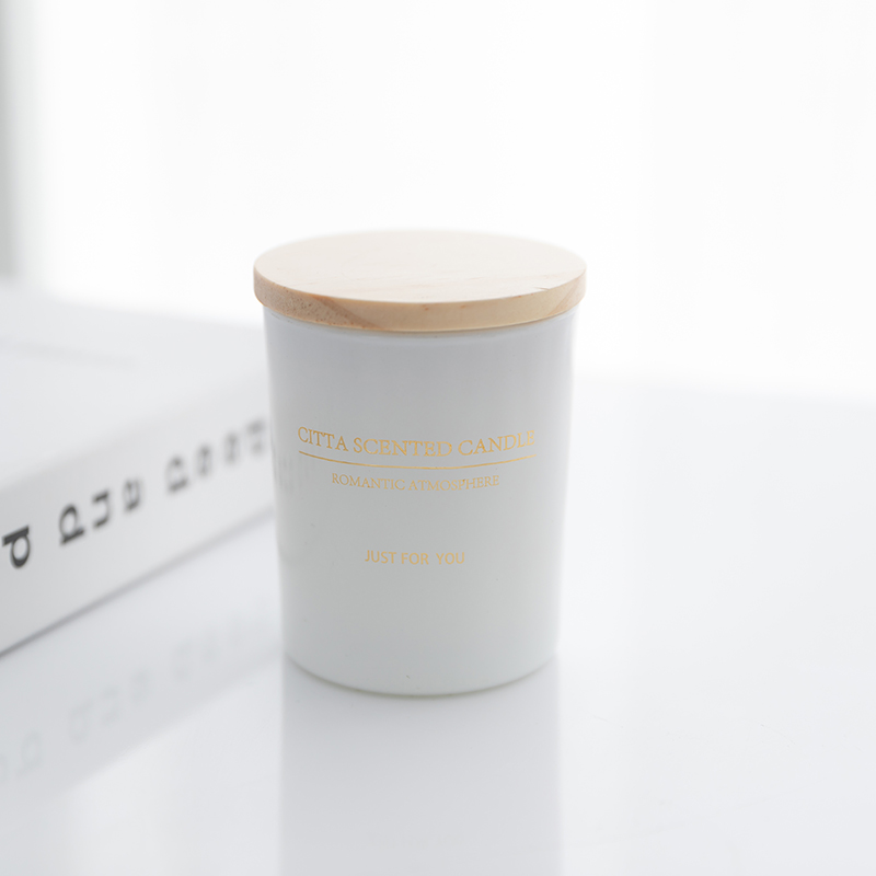 【歐式燙金杯裝香氛蠟燭禮盒組】【高端無煙大豆蠟】歐式宮廷燙金杯裝大豆蠟香草奶油藍風鈴大豆蠟香氛蠟燭