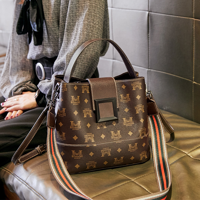 條紋寬肩帶老花時尚手提包休閑單肩包複古舒適斜背包百搭女包