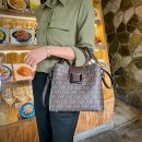 正韓版型超棒做工時尚流行百搭印花大容量水桶包女包手提肩背斜背包