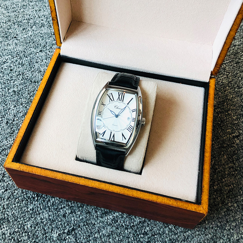 紳士氣質浪漫文藝復古羅馬刻度酒桶錶盤真皮錶帶男手錶