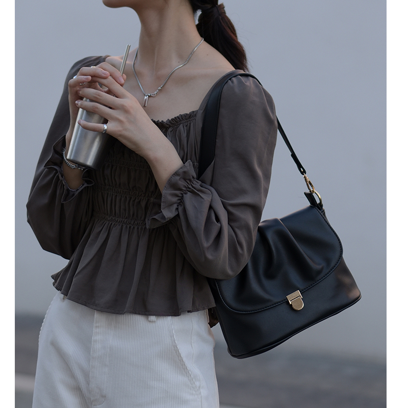 日系小眾設計氣質純色百搭褶皺雲朵包女包復古單肩腋下側背包斜背包