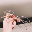 【愛心金屬鏡腿】【多邊形大框】日系文藝愛心金屬腿平光鏡無度數氣質街拍學生眼鏡框男女眼鏡