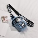 日系牛仔布配可愛小羊小熊小牛玩偶軟妹胸包女迷你斜背包