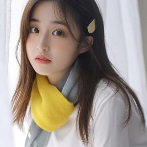 【韓系拼色小圍巾】【手工毛線針織】小圍巾女秋冬季護頸韓版可愛少女保暖針織百搭拼色裝飾短圍脖圍巾