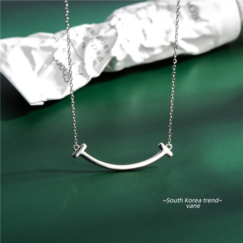 S925純銀微笑項鍊日韓風文藝氣質吊墜可愛簡約鎖骨鍊