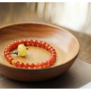 【收藏級天然櫻桃南紅】【蜜蠟南瓜吊飾】名貴氣質天然涼山櫻桃南紅瑪瑙手串搭配蜜蠟南瓜珠女水晶手鍊