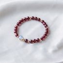 設計師款天然7A級酒紅石榴石手鍊搭配虹彩月光石轉運珠時尚文藝手工文藝女手串