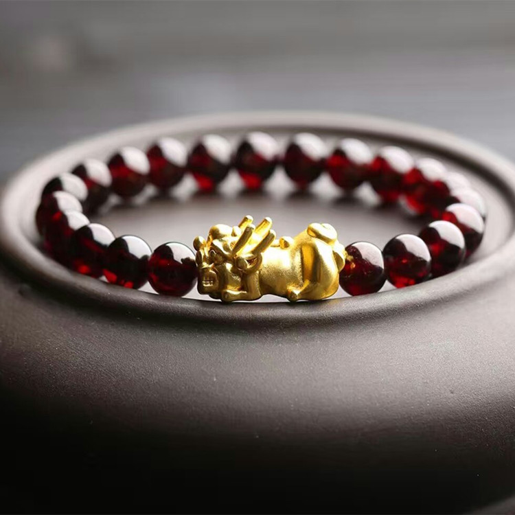 【天然酒紅石榴石】【3D沙金貔貅】天然酒紅石榴石單圈手鍊搭配3D沙金貔貅氣質女招財水晶手鍊