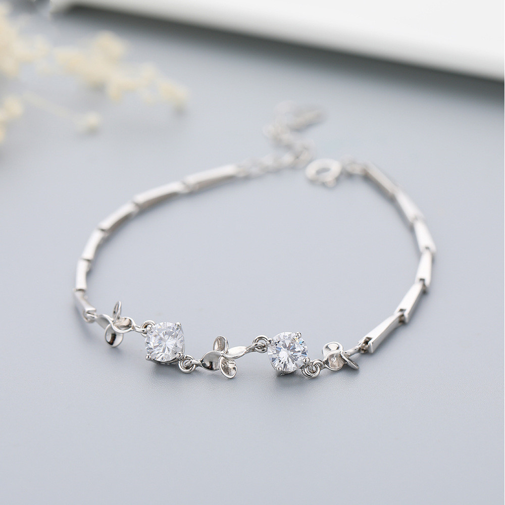 【925純銀幸運四葉草】【鑲嵌鋯鉆】文藝森系OL氣質S925純銀幸運四葉草手鍊鑲嵌鋯鉆時尚氣質女手鍊